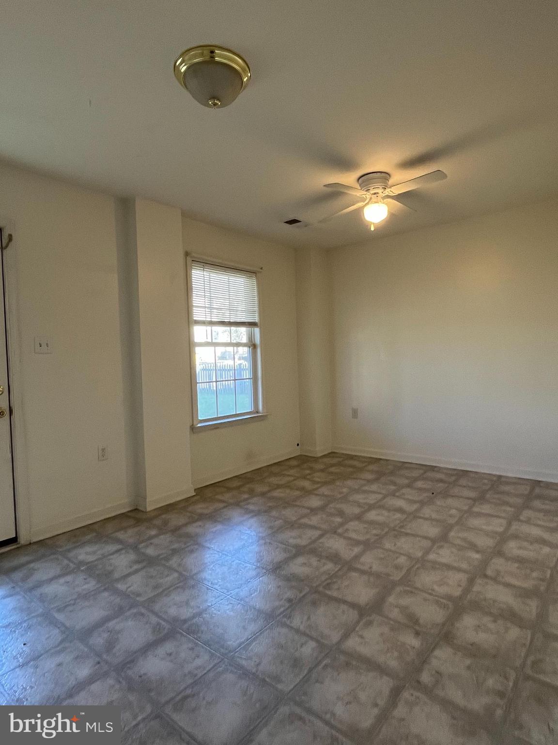 HAMMONDS MILL - Residential