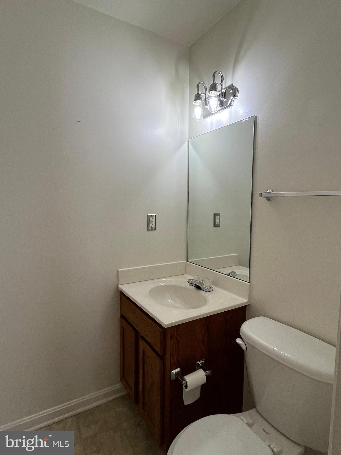 HAMMONDS MILL - Residential