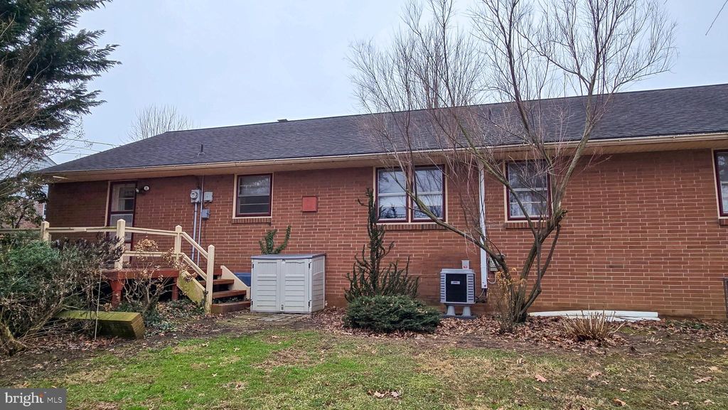 Photo of 83 Highland Drive, LANCASTER, PA 17602 (MLS # PALA2084174)