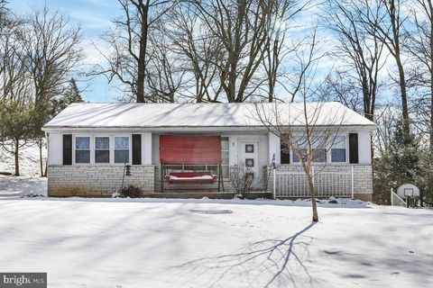 Homes For Sale - 2156 Georgia Road<br/> TEMPLE, PA 19560