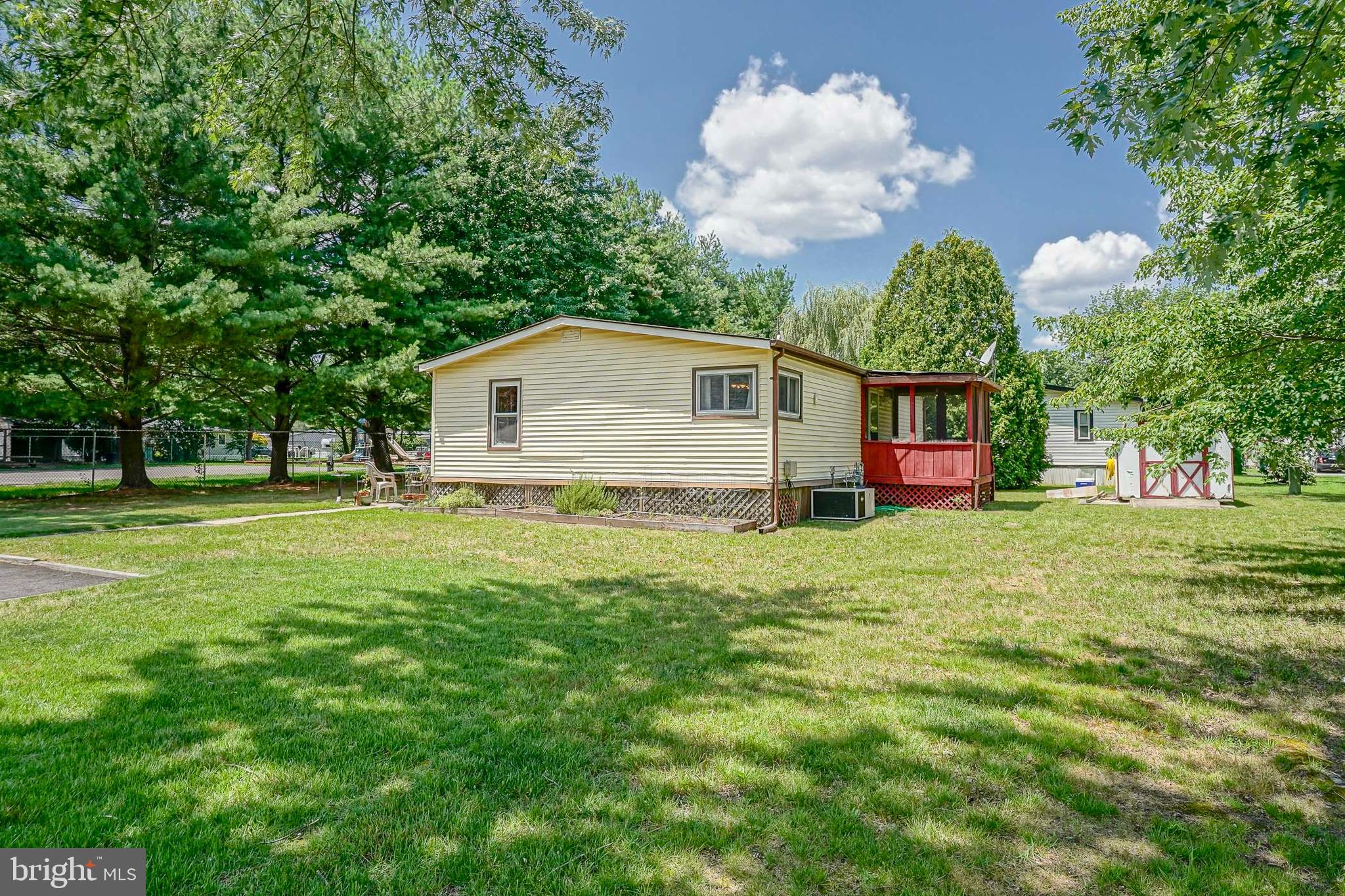 201 EISENHOWER AVENUE