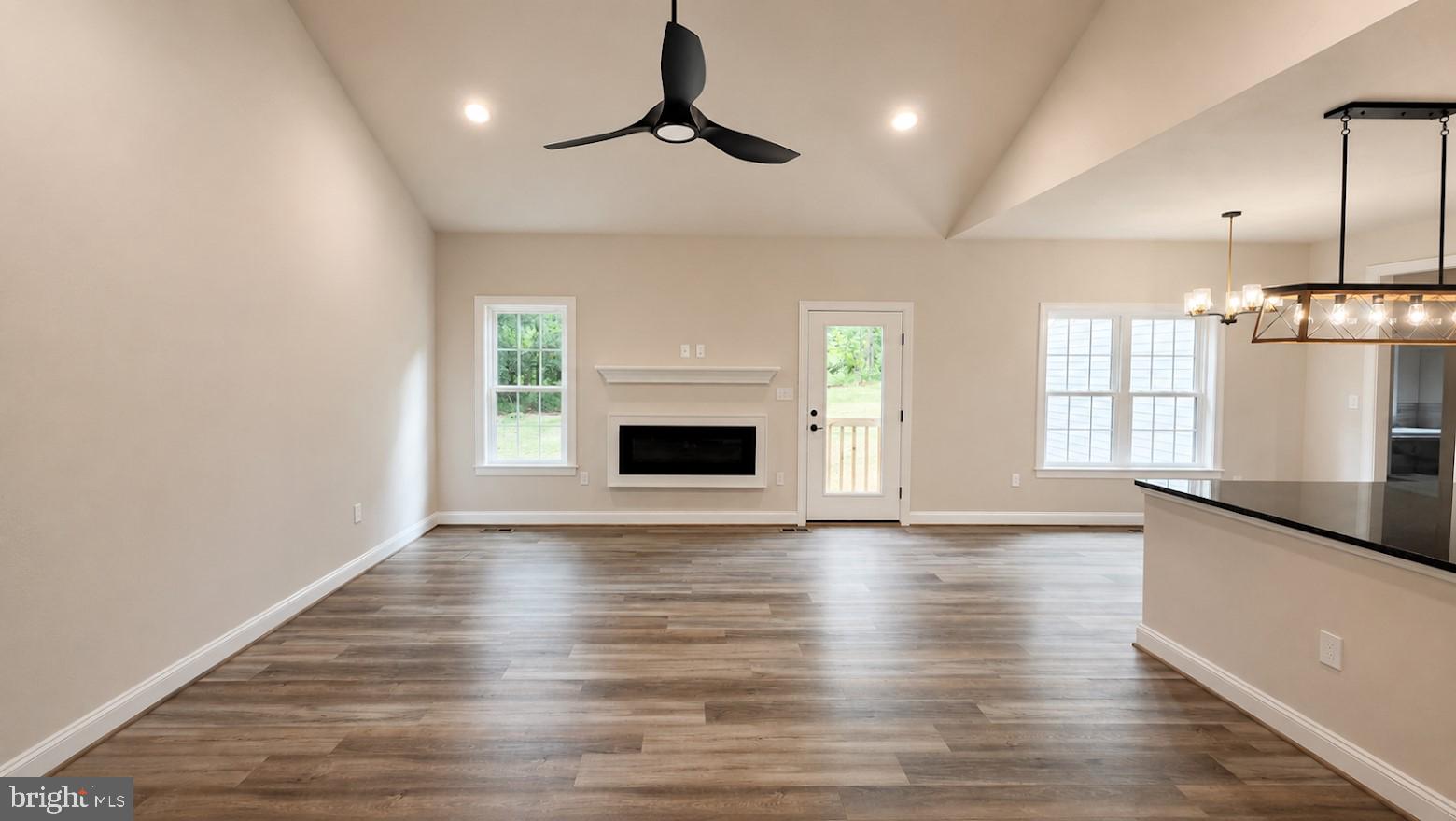 8415 BENS LANE
