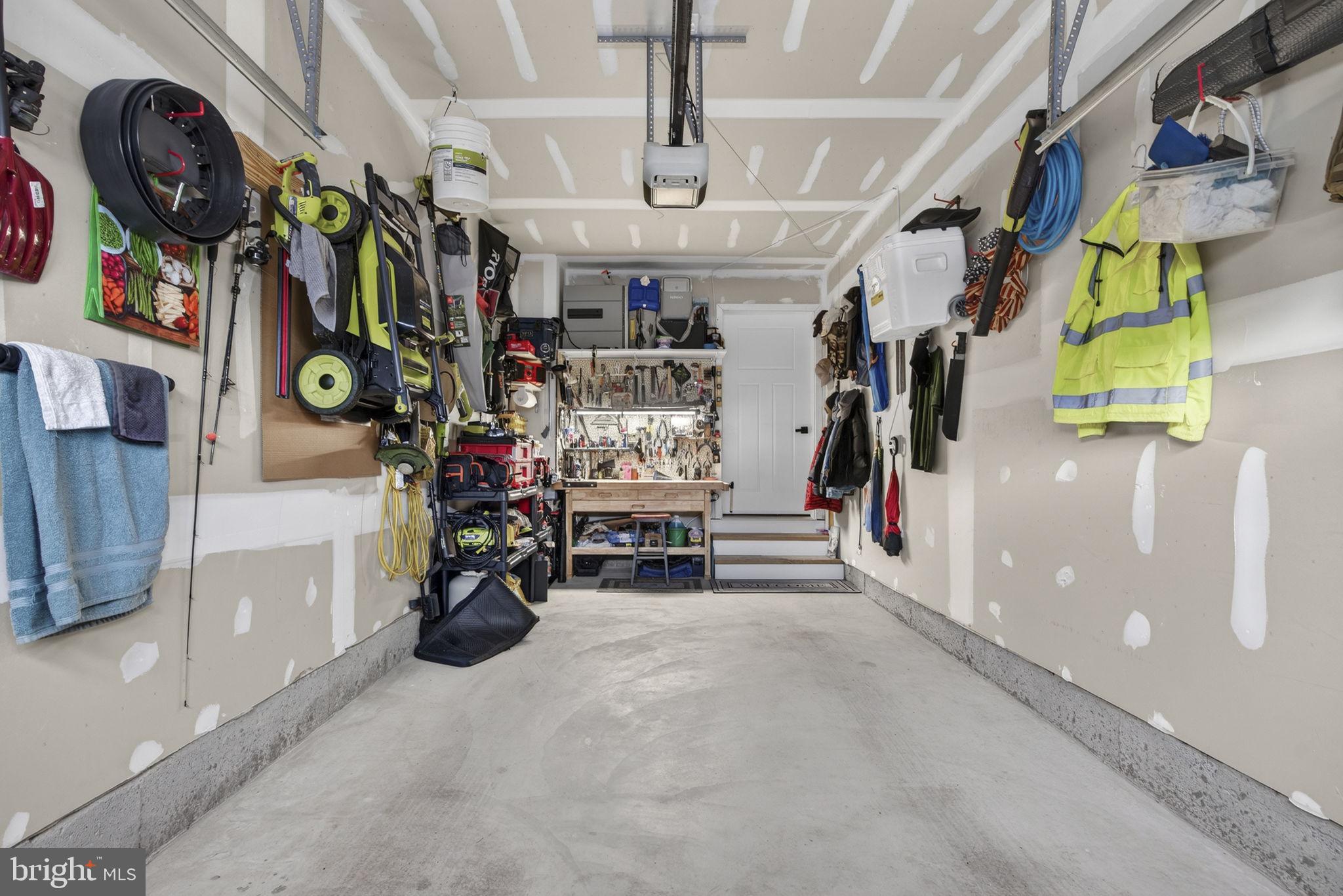 ARCADIA NORTH - Residential