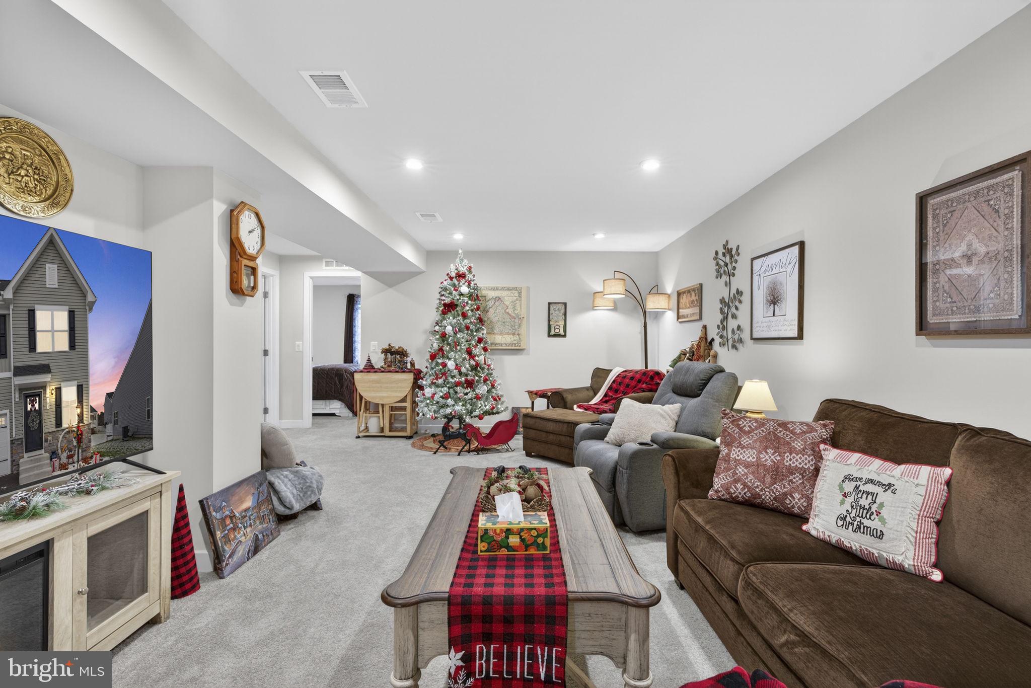 ARCADIA NORTH - Residential