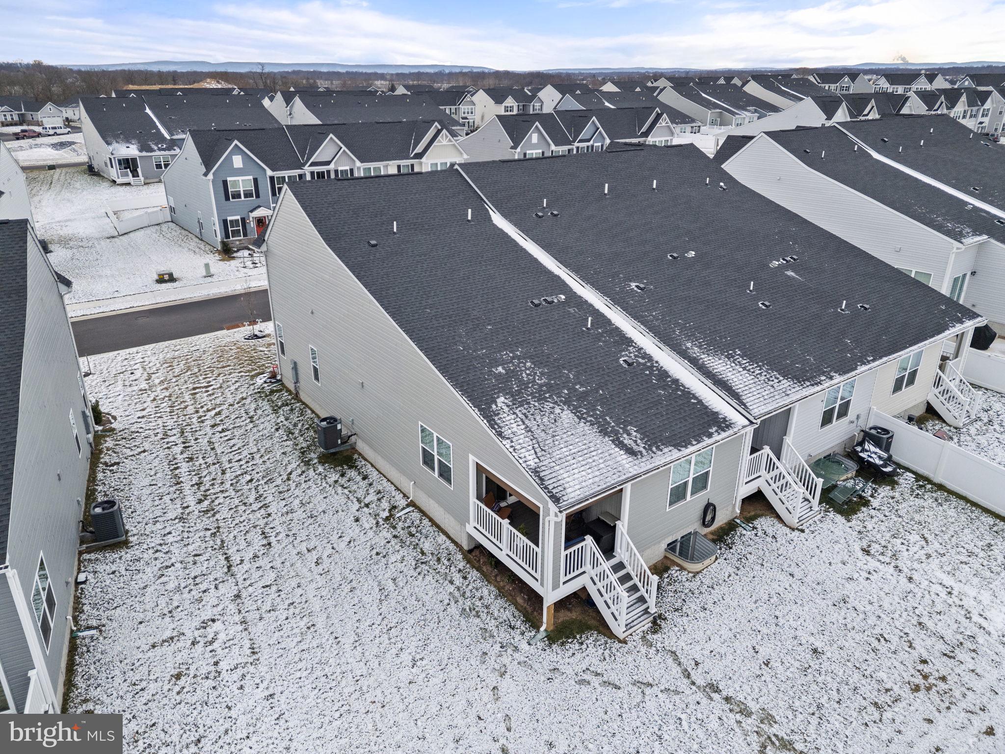 ARCADIA NORTH - Residential