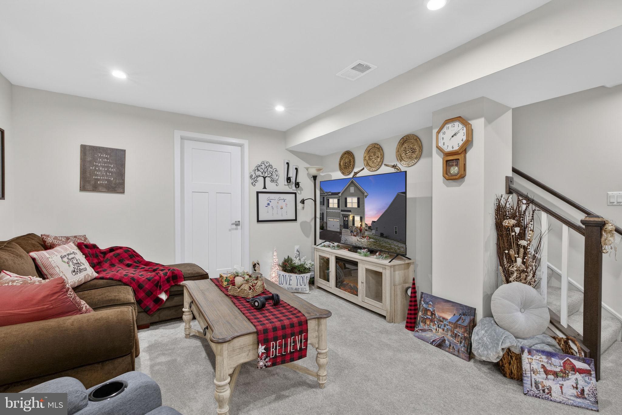 ARCADIA NORTH - Residential