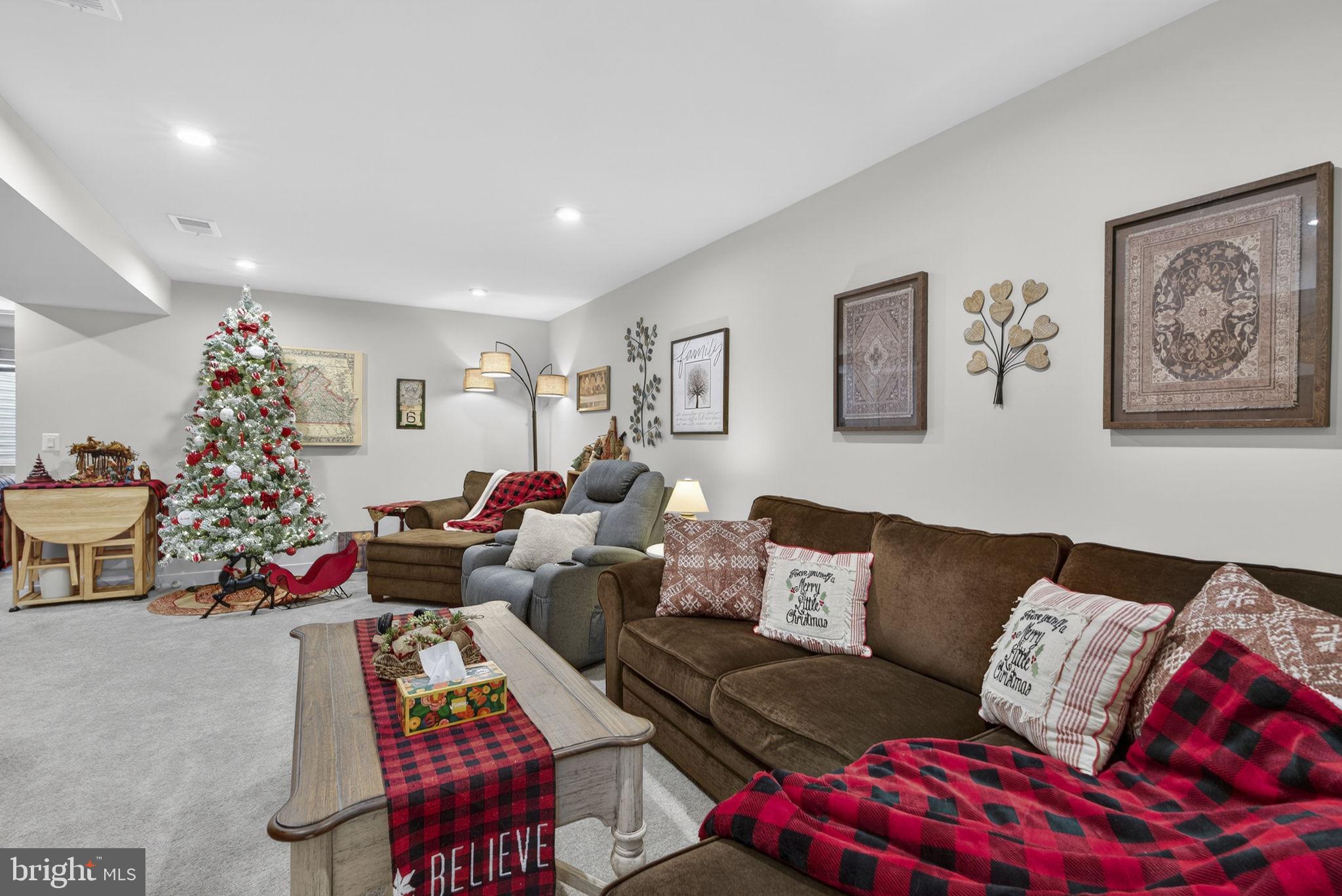 ARCADIA NORTH - Residential