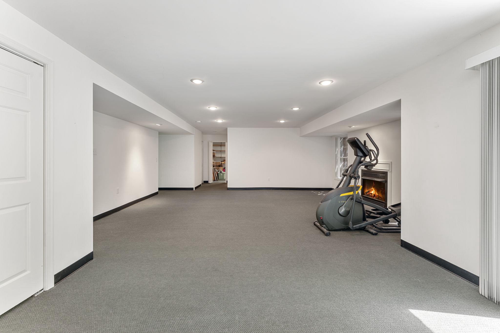 SOUTH WALES - Residential