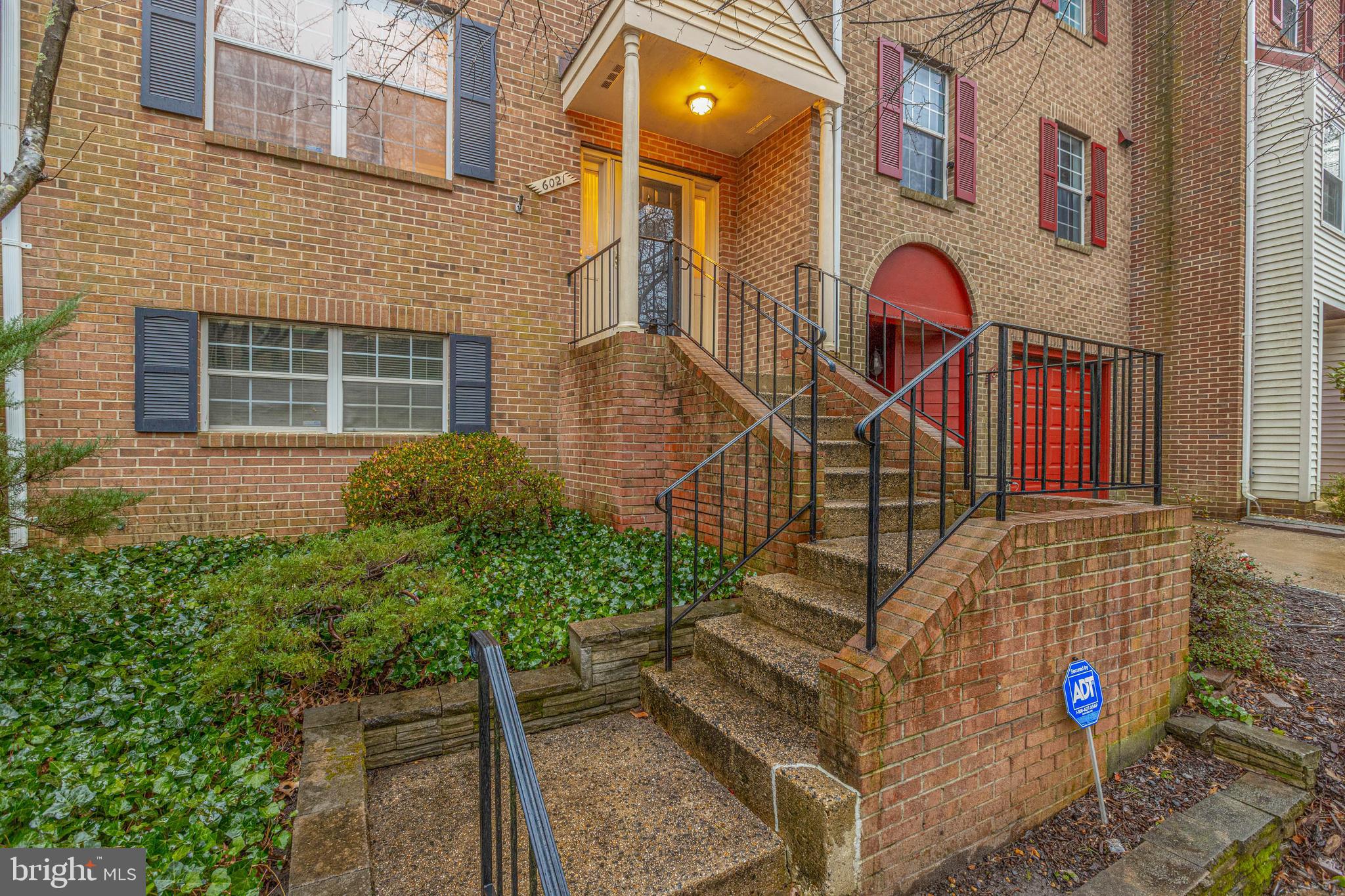 RUNNYMEADE - Residential