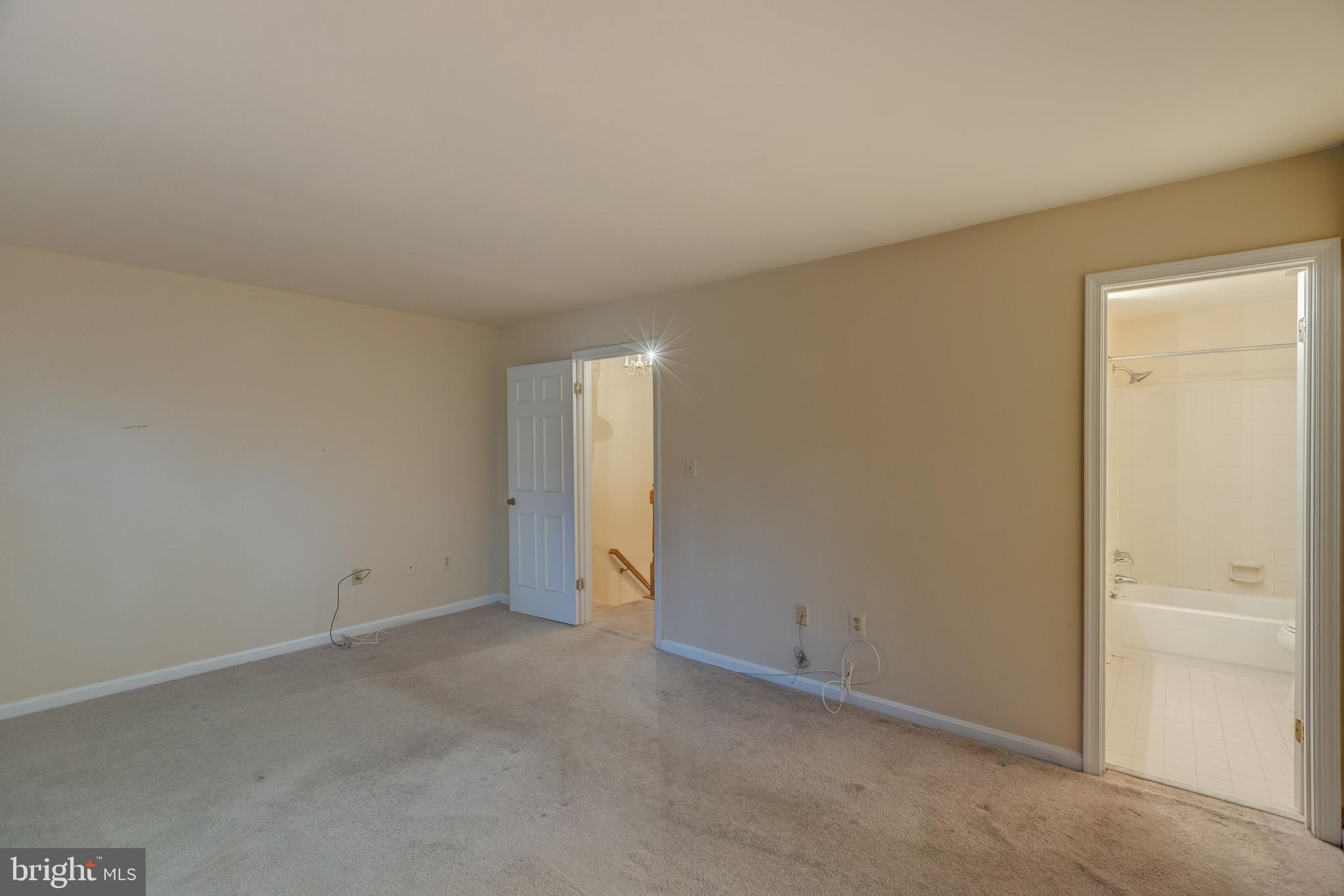 RUNNYMEADE - Residential