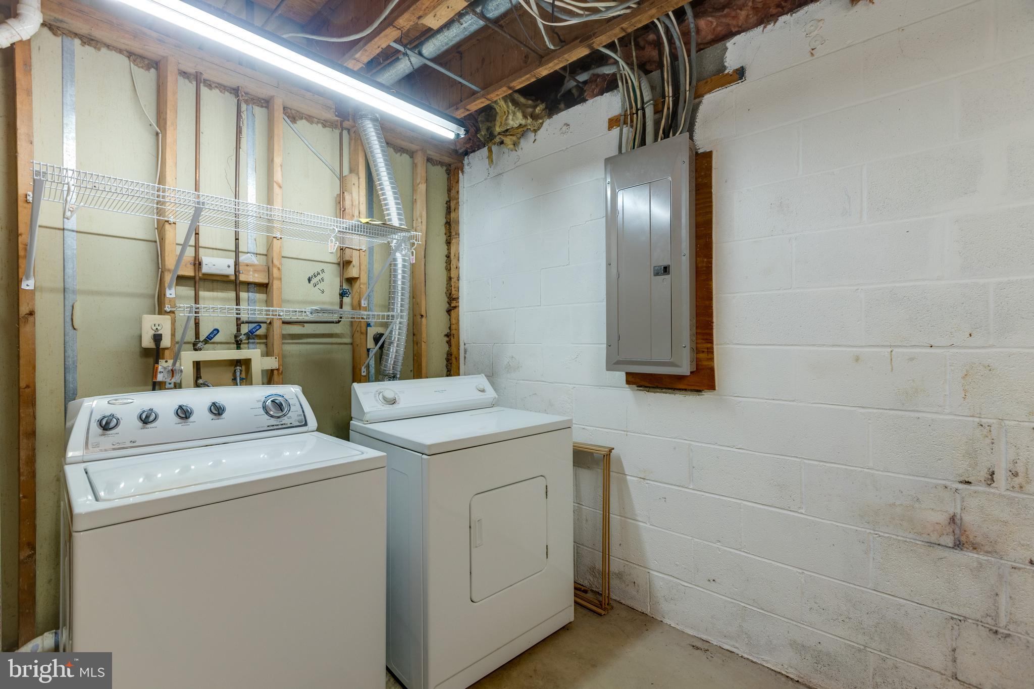 RUNNYMEADE - Residential