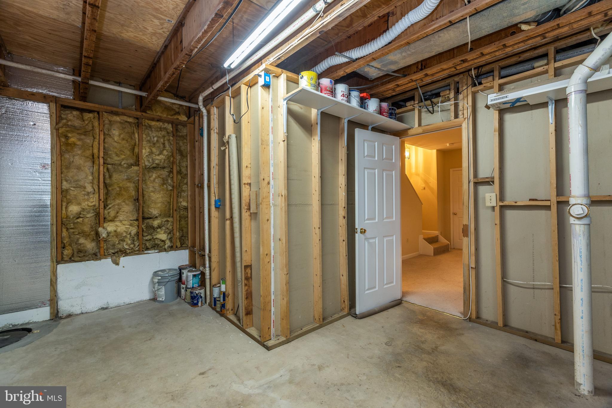 RUNNYMEADE - Residential