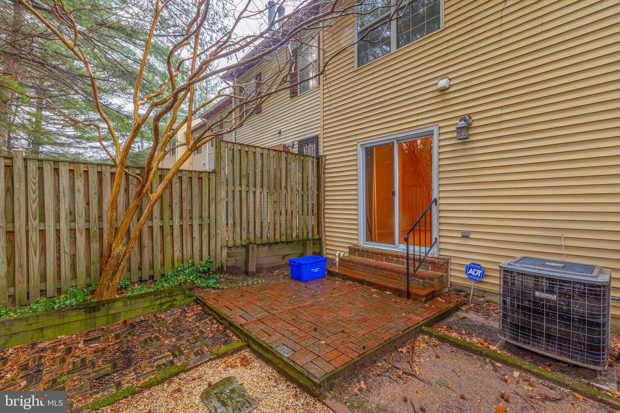 RUNNYMEADE - Residential