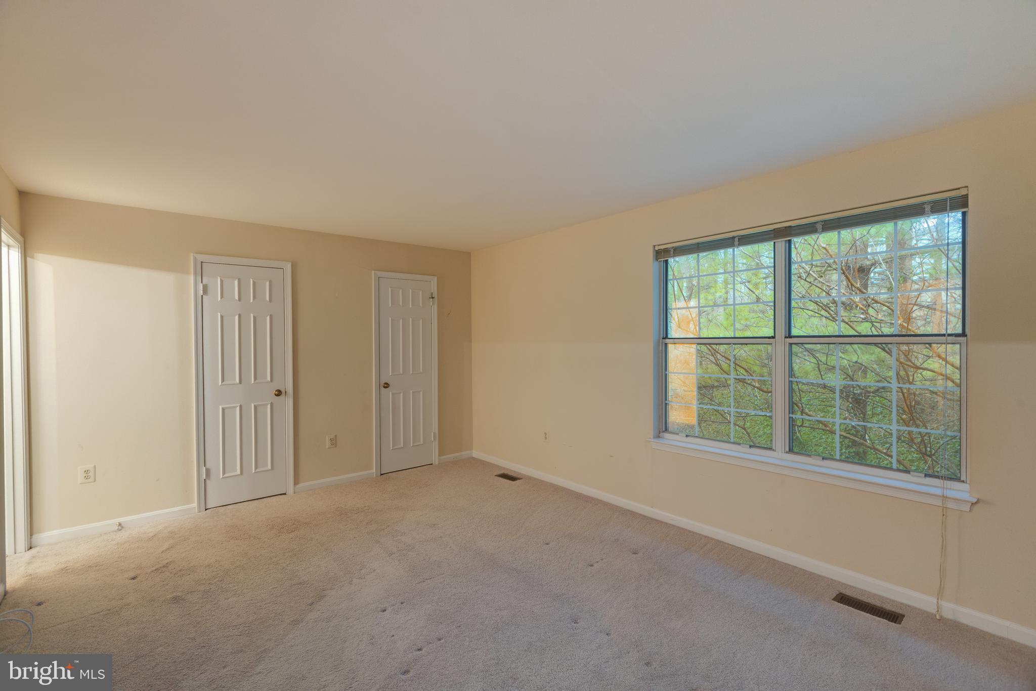 RUNNYMEADE - Residential