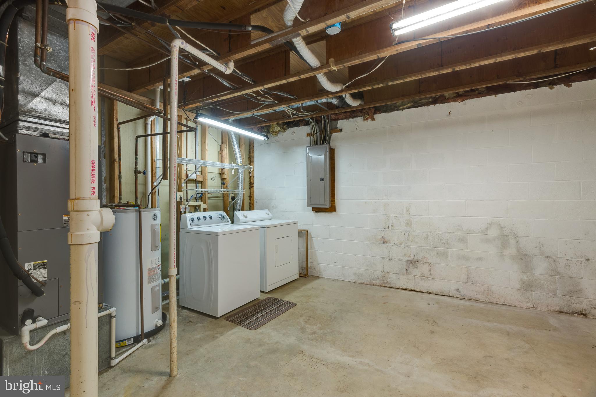 RUNNYMEADE - Residential