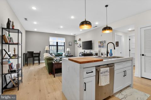 1232 N FRONT STREET 3D PHILADELPHIA PA 19122