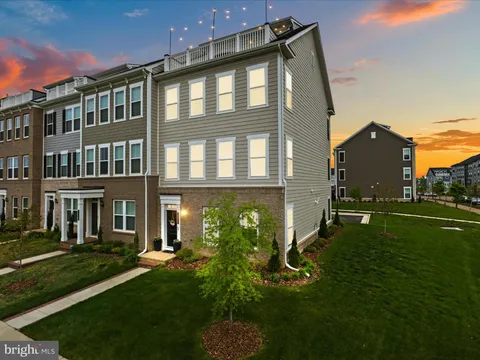 17330 Turnstone Drive, Dumfries, VA MLS: VAPW2091034