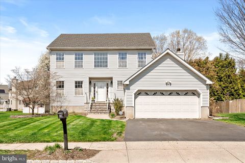 Photo of 28 Terrier Pl, KENDALL PARK, NJ 08824 (MLS # NJMX2011766)