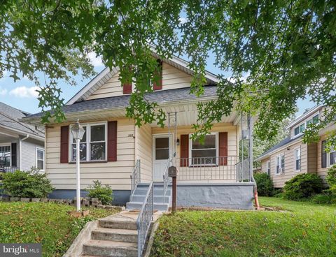 208 E PINE STREET AUDUBON NJ 08106