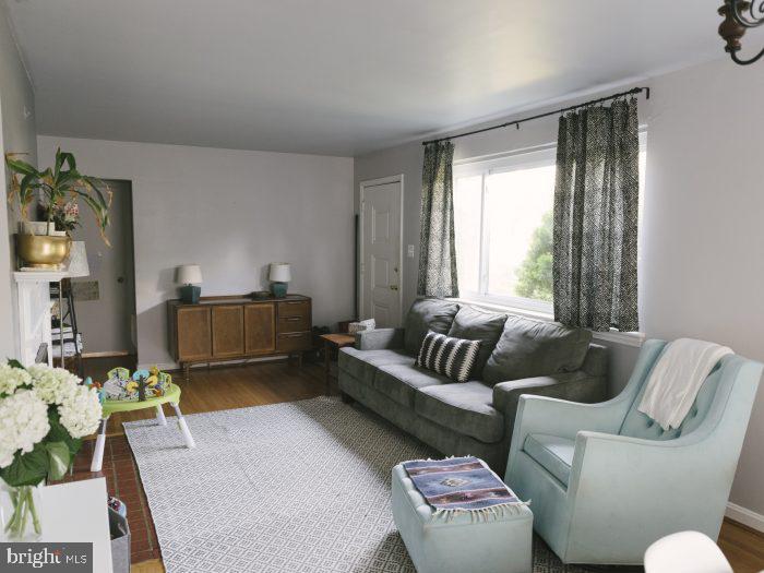 LEEWAY - Residential Lease