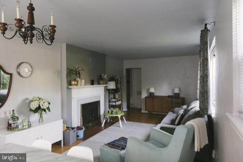 LEEWAY - Residential Lease