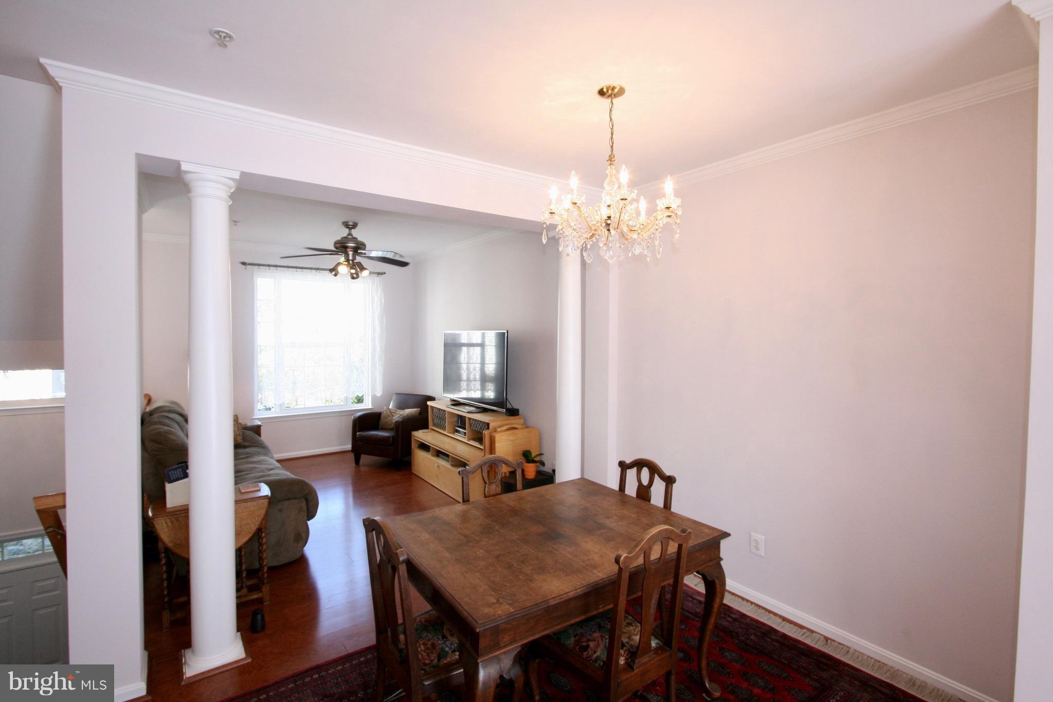 TOWNES AT CAMERON PARKE - Residential