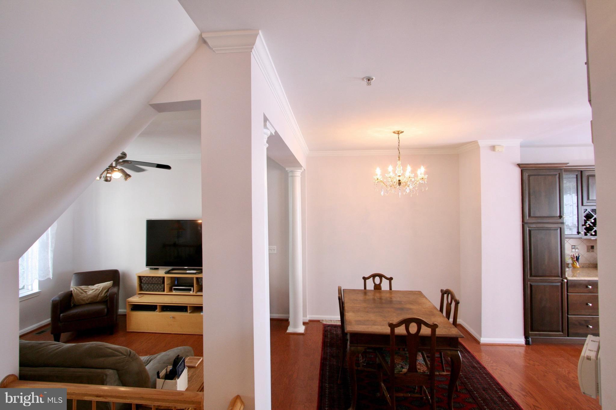 TOWNES AT CAMERON PARKE - Residential