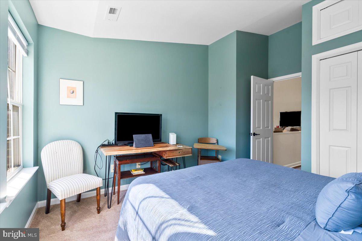 WHITTIER - Residential