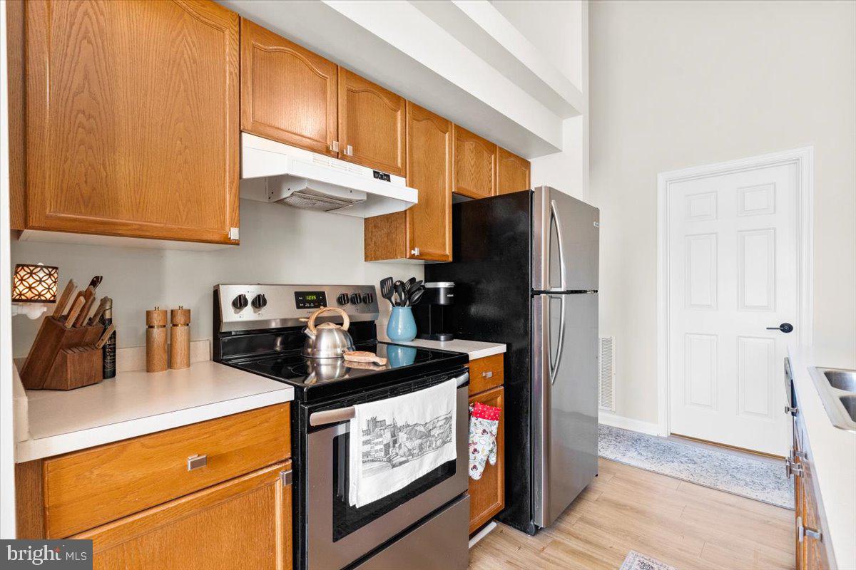 WHITTIER - Residential