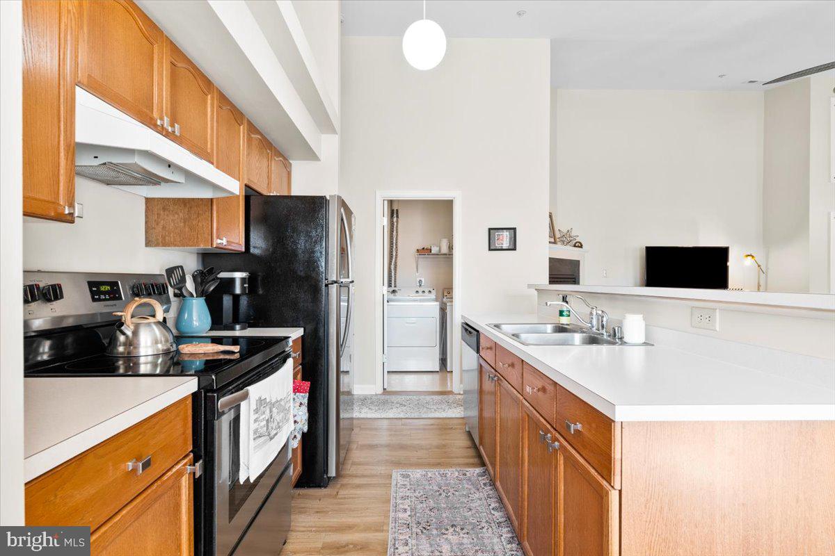 WHITTIER - Residential