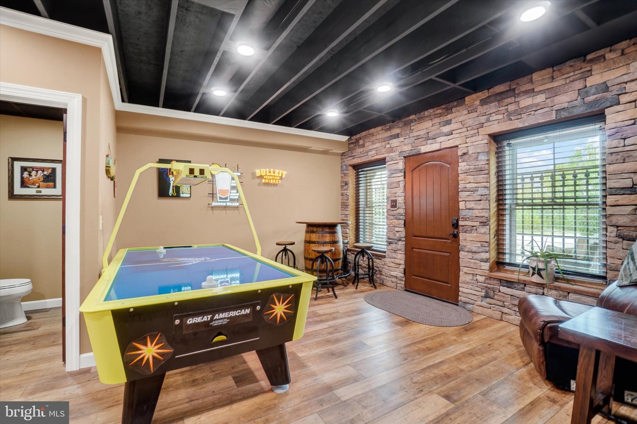 SHREWSBURY TWP - Residential