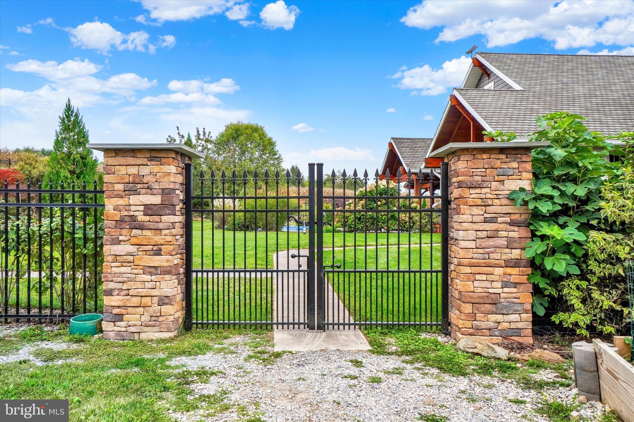 SHREWSBURY TWP - Residential