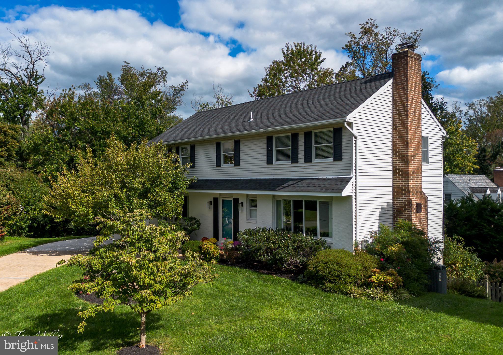 800 CHESTNUT GLEN GARTH