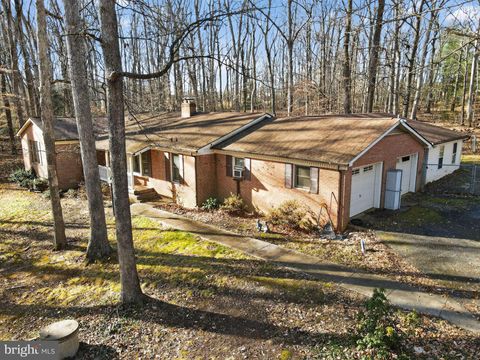 6226 GWENDOLYN DRIVE MANASSAS VA 20112