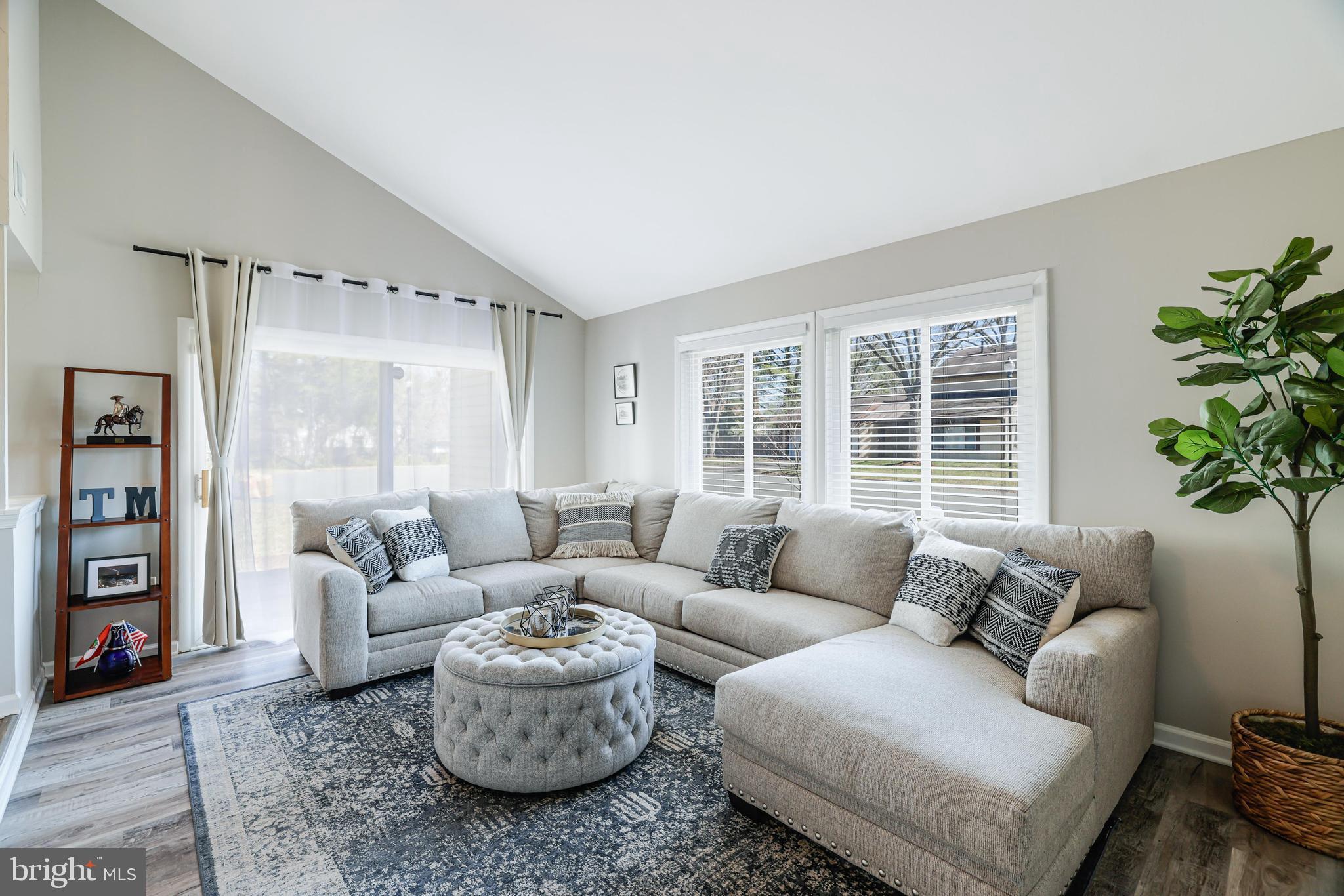 SUGARLAND RUN - Residential