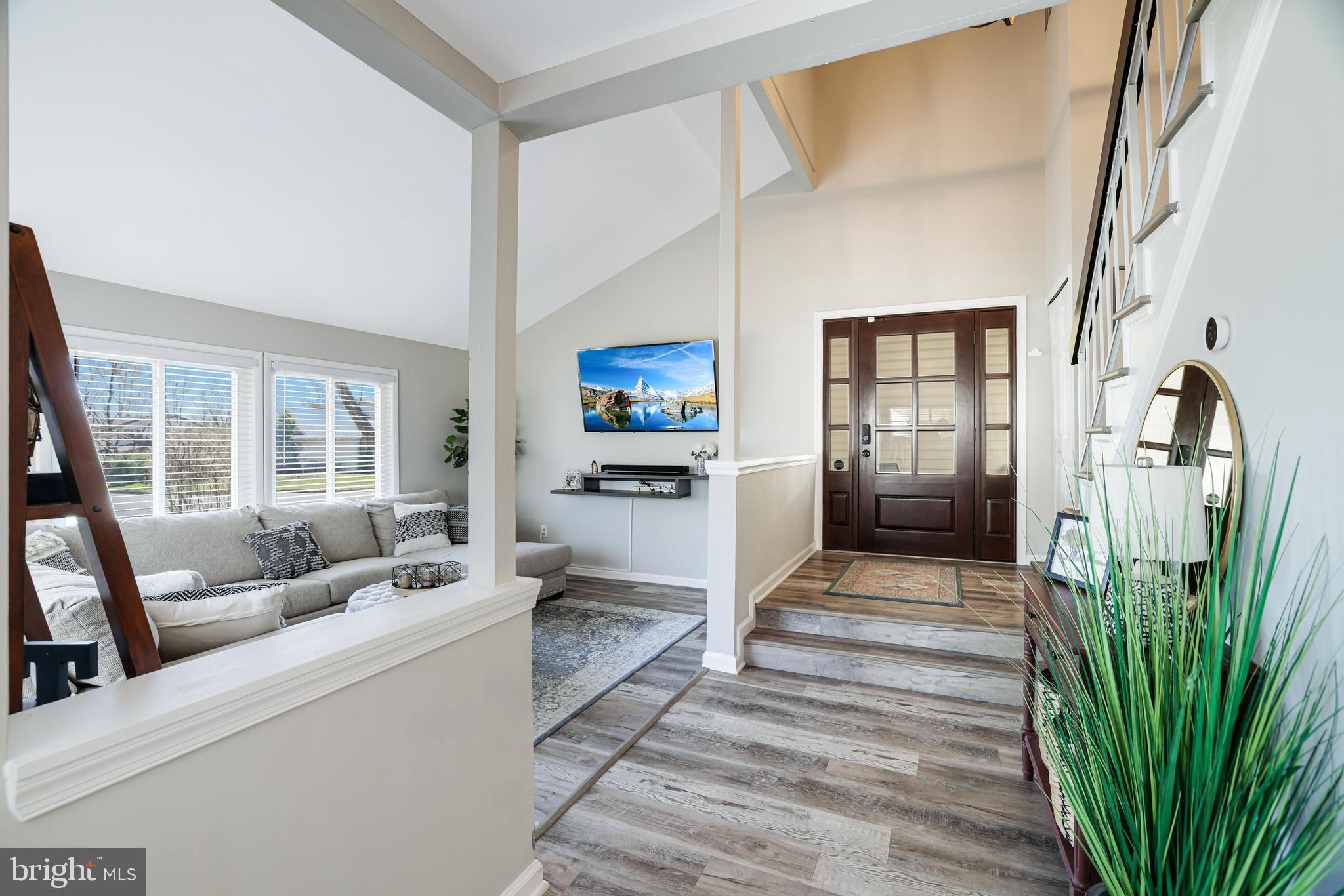 SUGARLAND RUN - Residential