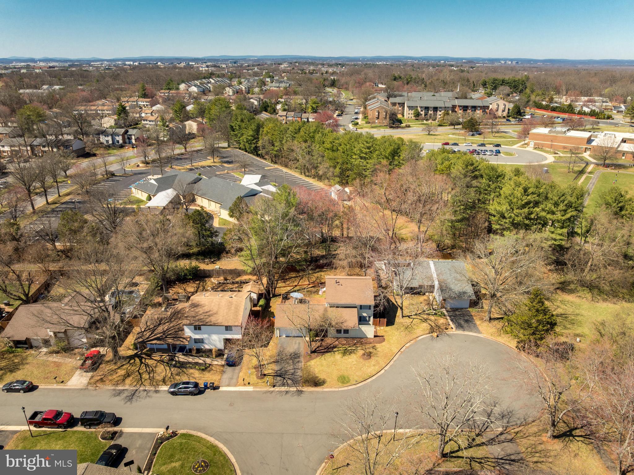 SUGARLAND RUN - Residential