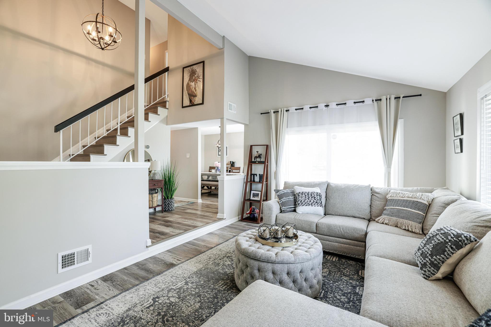 SUGARLAND RUN - Residential