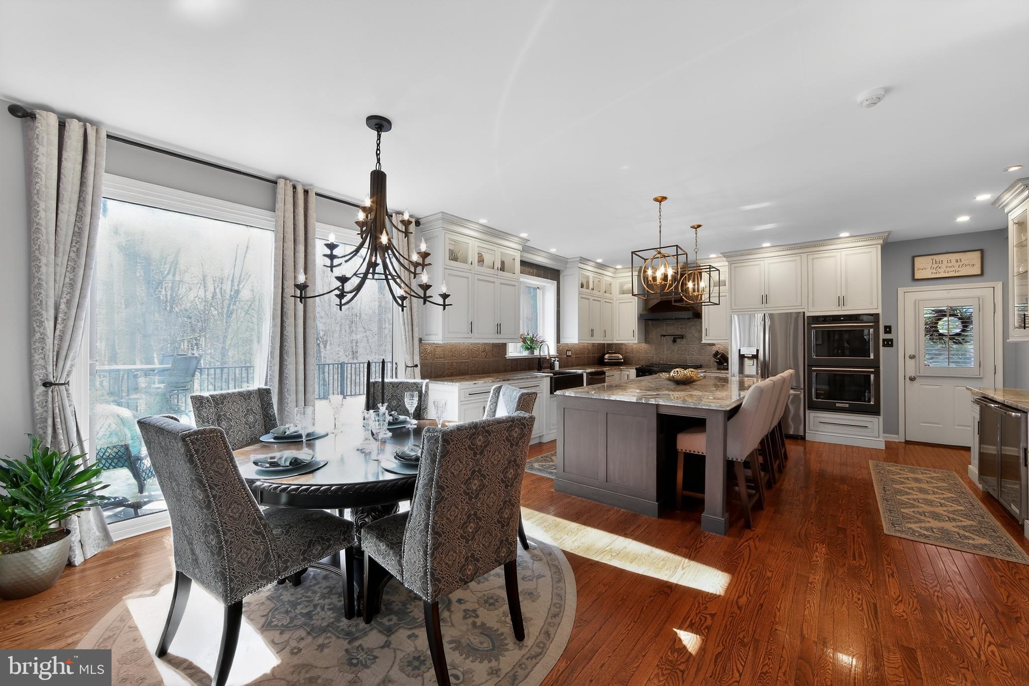 VIRGINIA GLEN - Residential