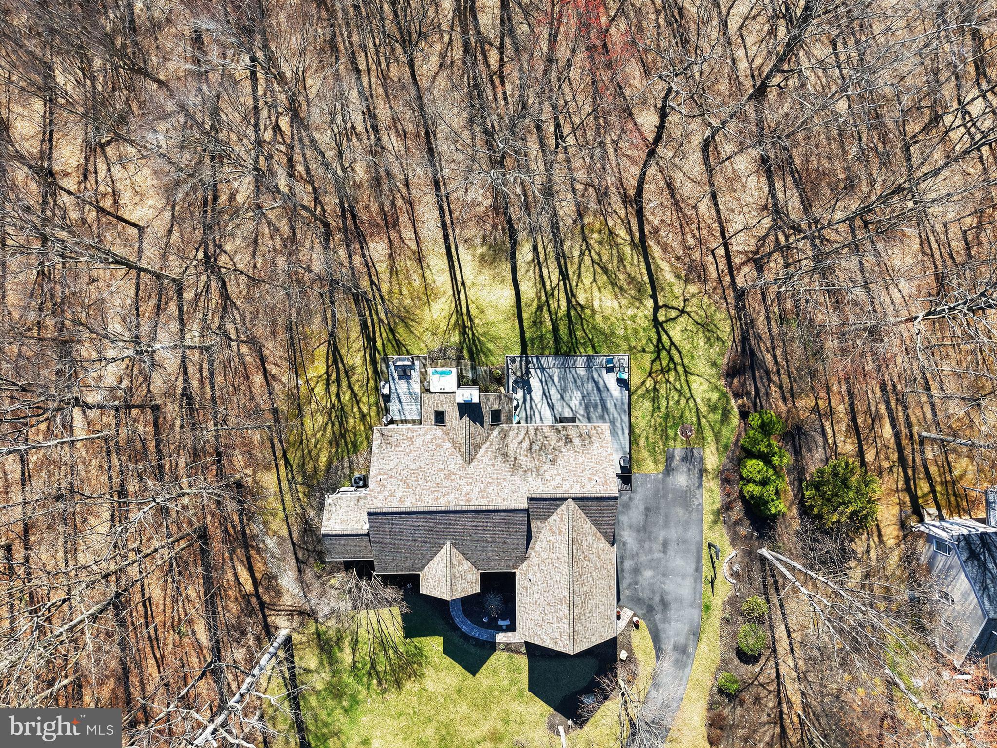 VIRGINIA GLEN - Residential