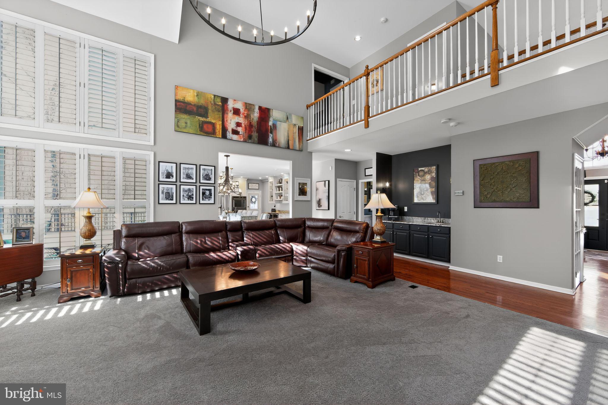 VIRGINIA GLEN - Residential