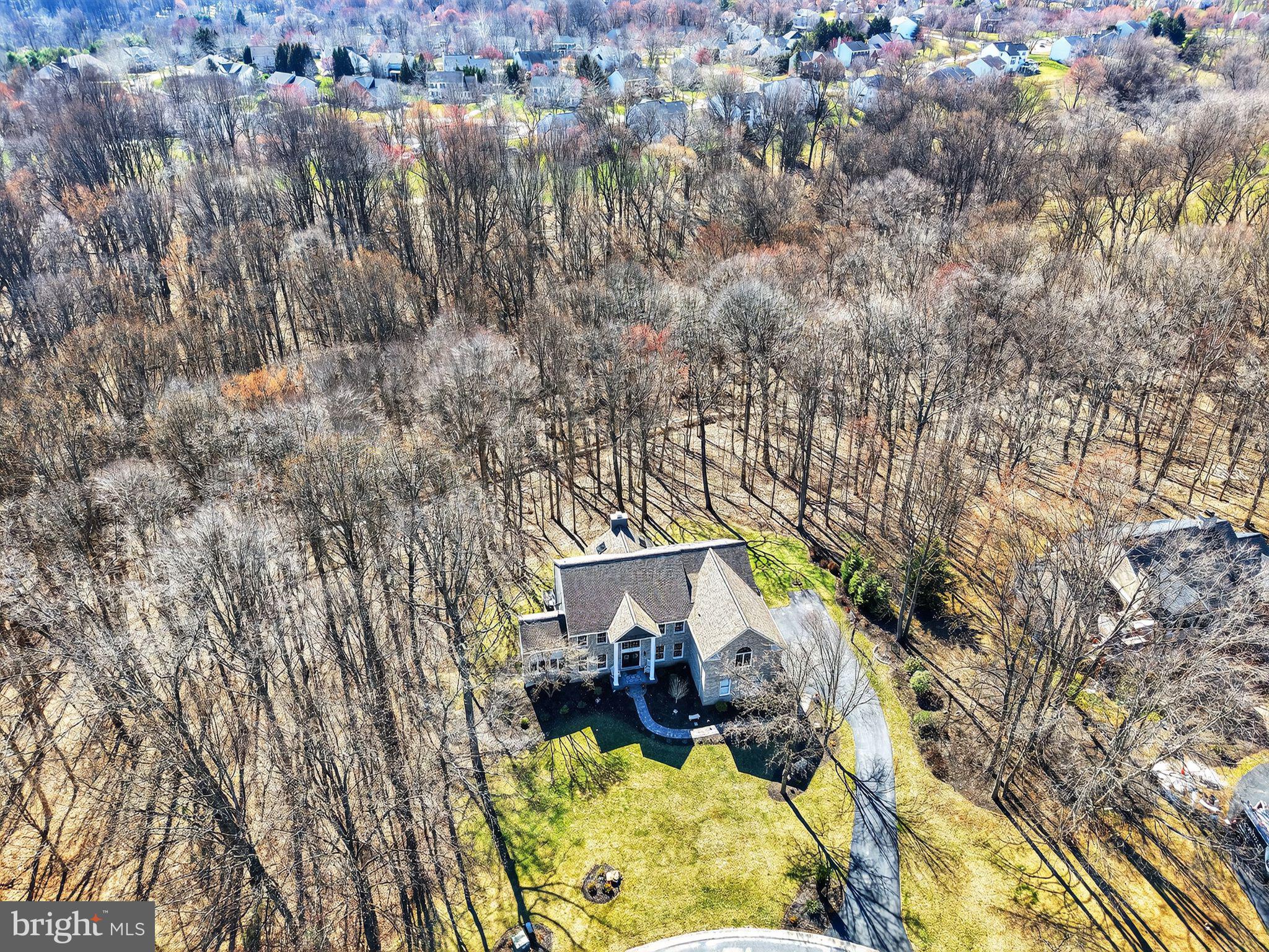 VIRGINIA GLEN - Residential