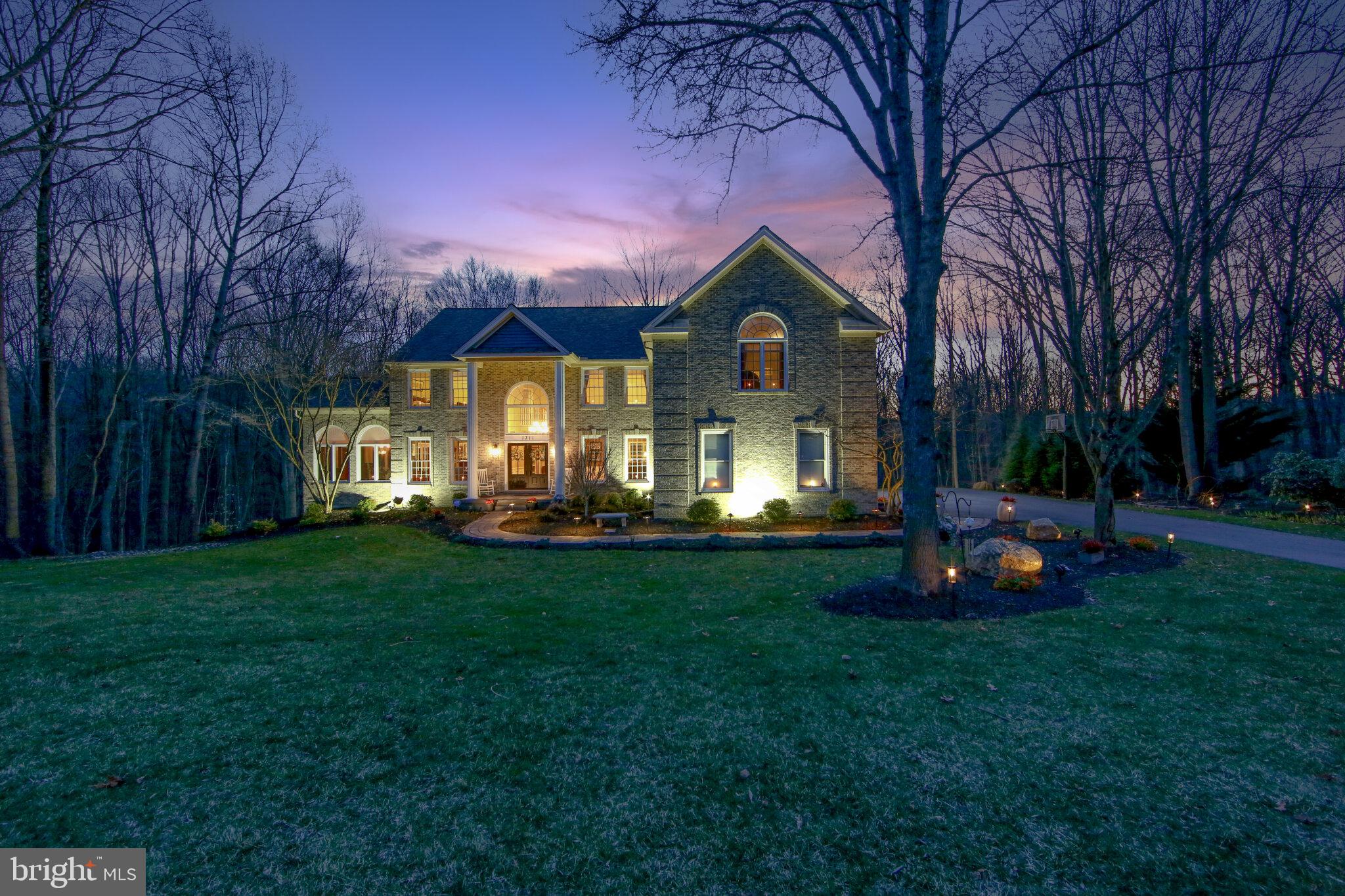 VIRGINIA GLEN - Residential