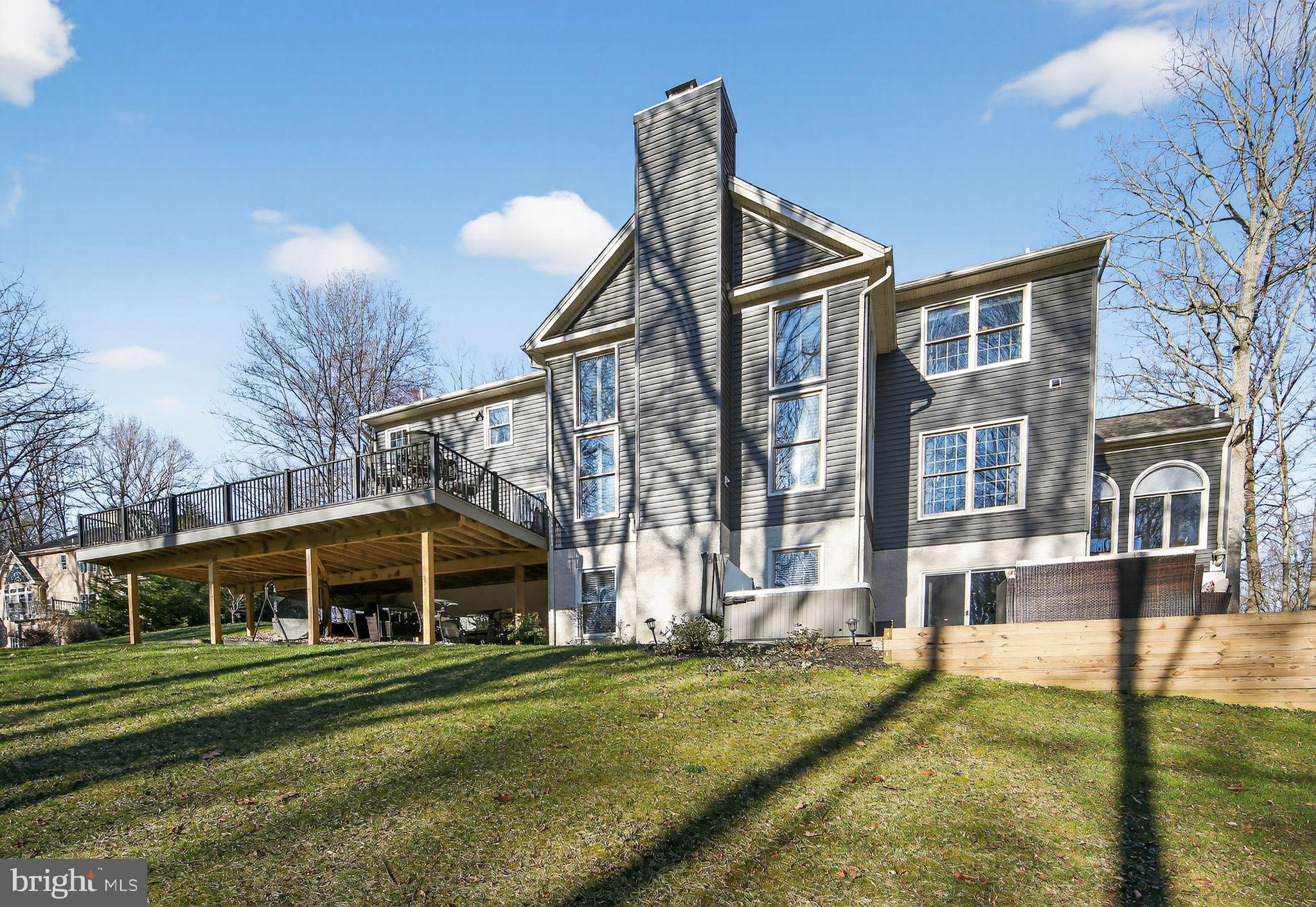 VIRGINIA GLEN - Residential