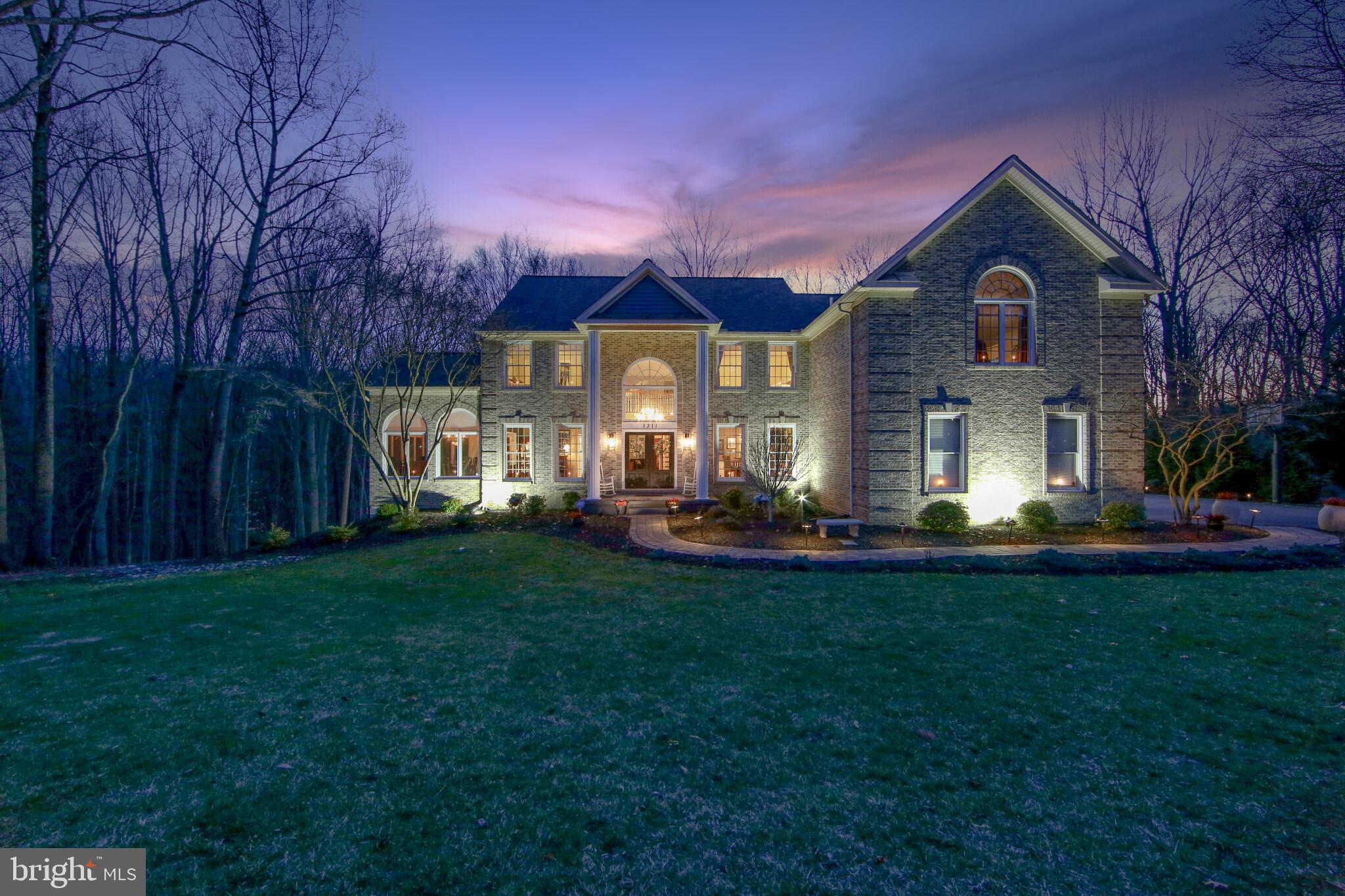 VIRGINIA GLEN - Residential