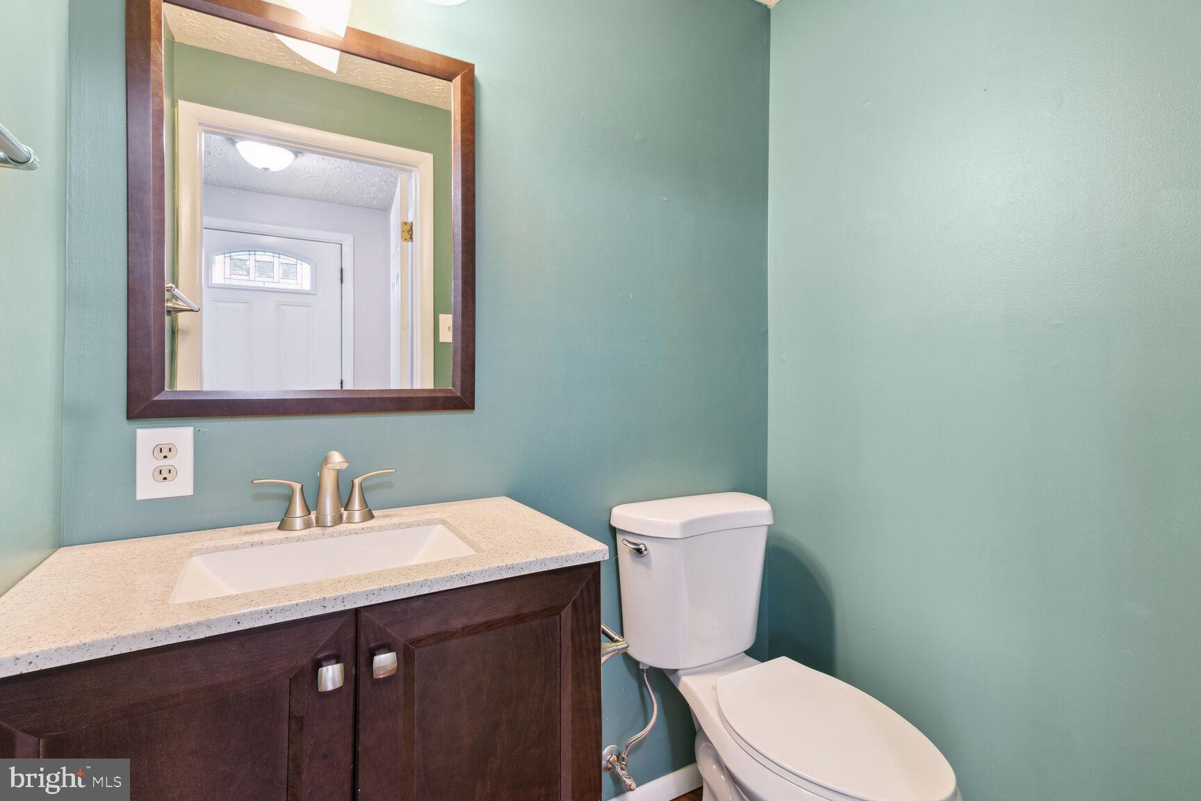 DAMASCUS MANOR - Residential Lease