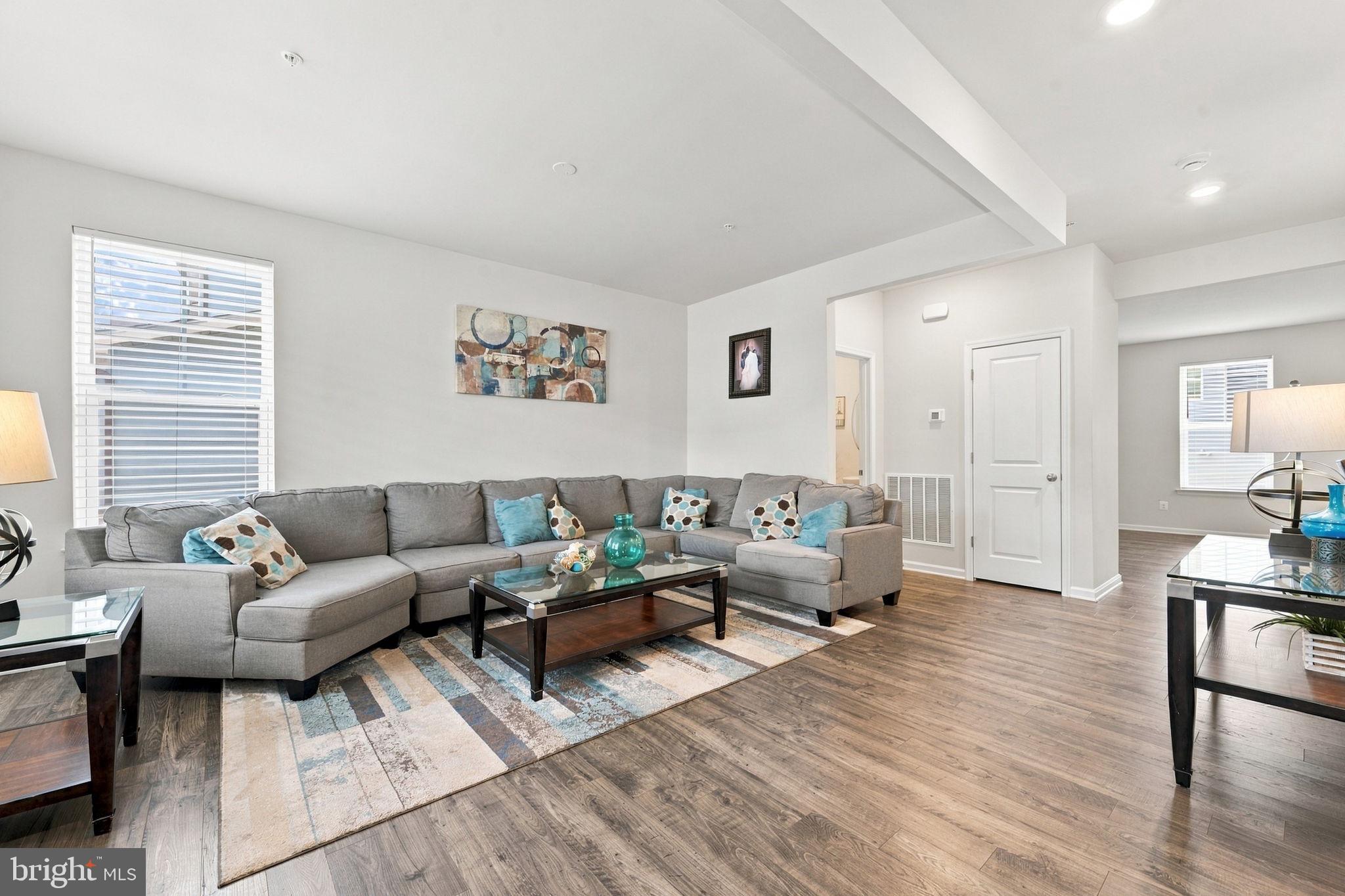 9910 OBIN LANE