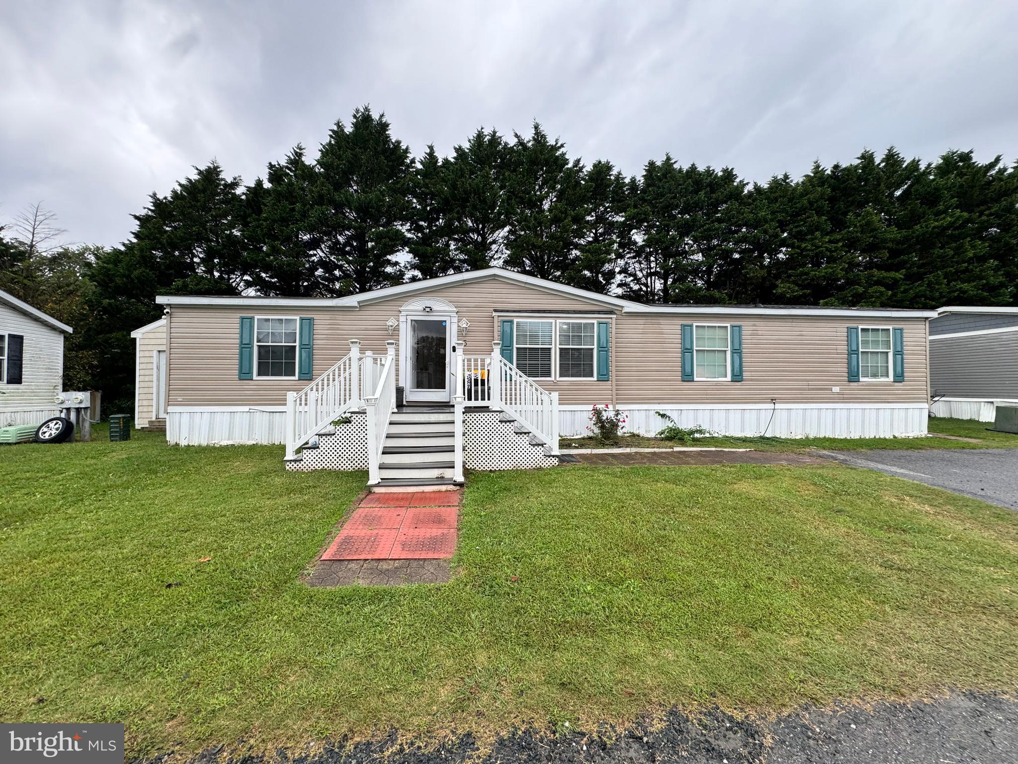 5 EMERY CIRCLE