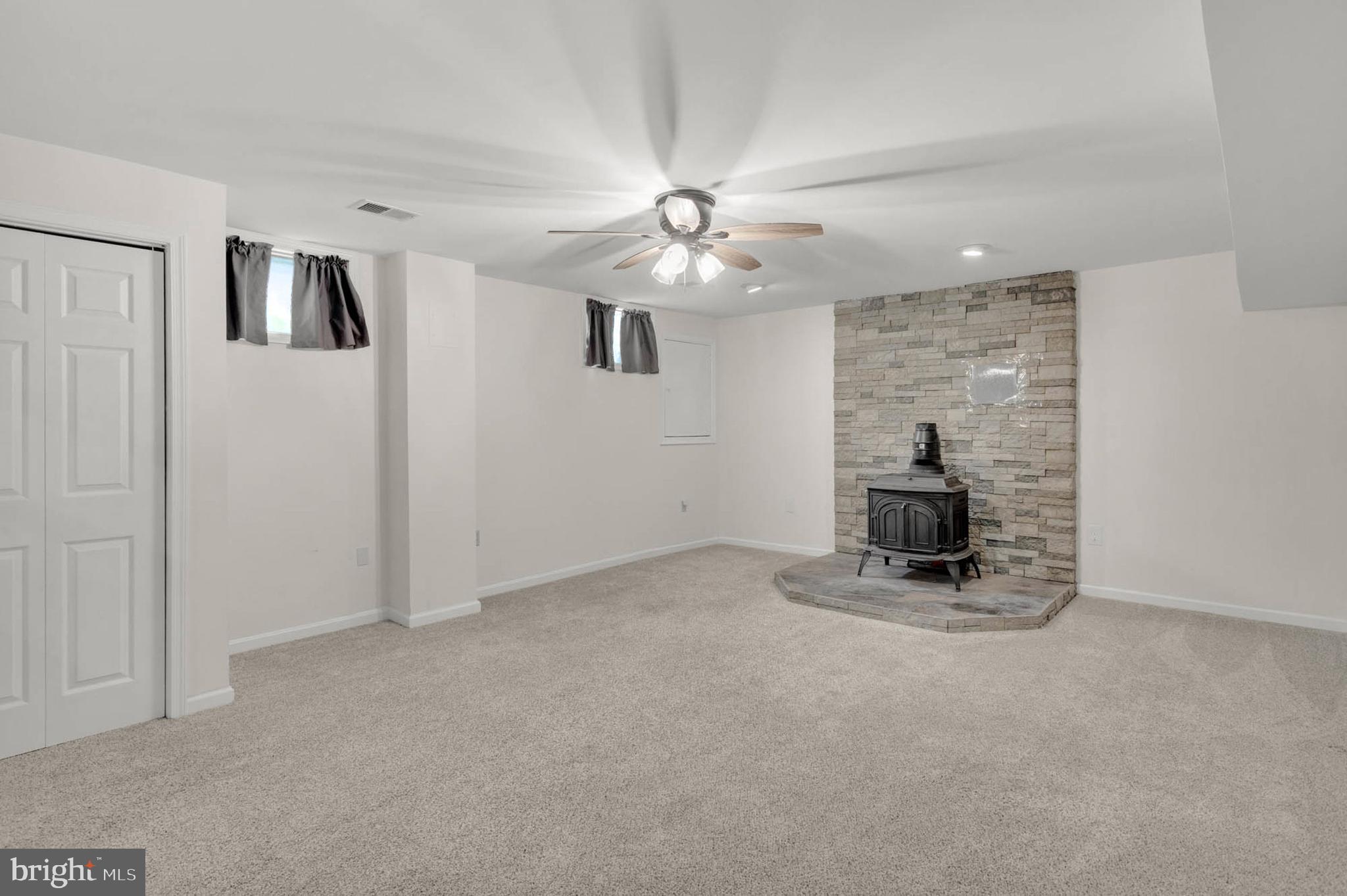 GREENE FIELDS - Residential