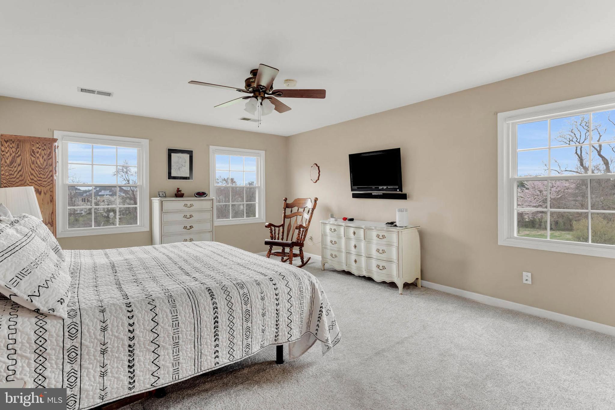 GREENE FIELDS - Residential